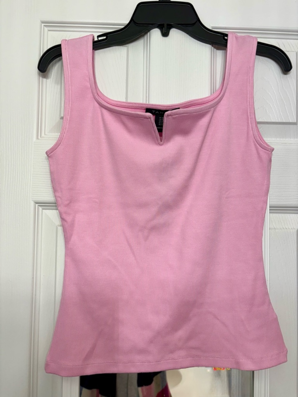 Tahari Soft Pink Ribbed Tank with Notch Neck NWT
